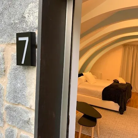 Espejo De Soledades Vigo de Sanabria