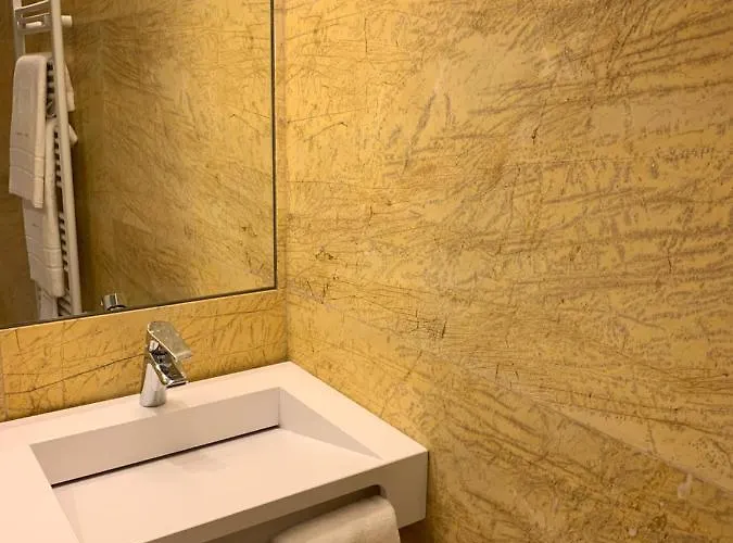 Lodge Espejo De Soledades