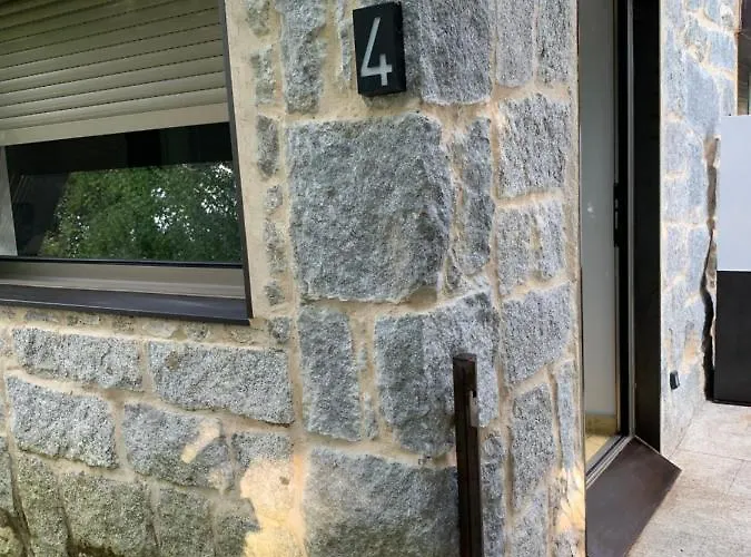 Espejo De Soledades *