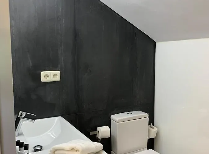 롯지 Espejo De Soledades