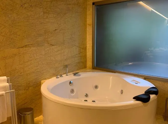 Espejo De Soledades Vigo de Sanabria