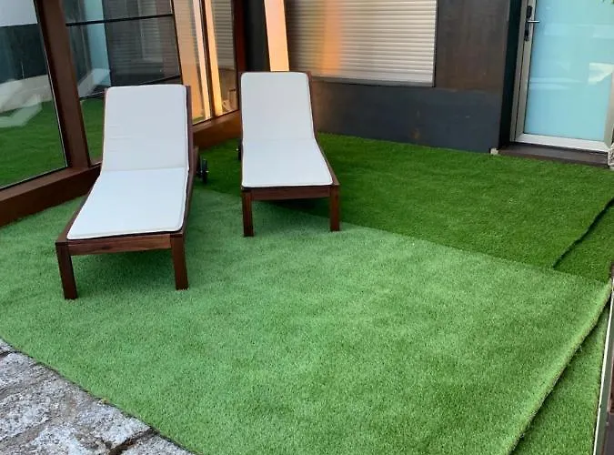 Lodge Espejo De Soledades *